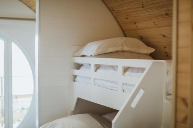 Carlton Manor Pods Apartment Aldbrough ภายนอก รูปภาพ